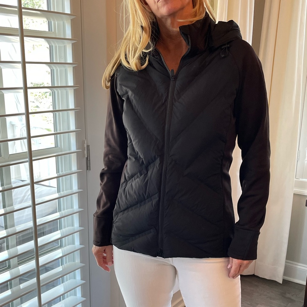 Athleta Puffer jacket